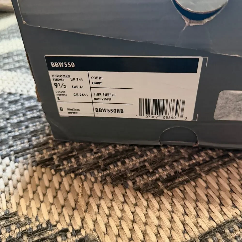 New Balance new box